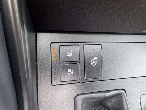 Used 2023 Lexus IS 300 AWD w/ Premium Package image 33