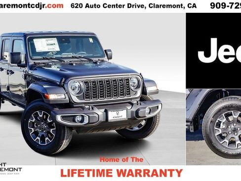 New 2025 Jeep Gladiator Sport w/ Premium Package image 1