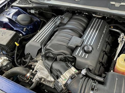 Used 2017 Dodge Challenger R/T Scat Pack RWD image 30