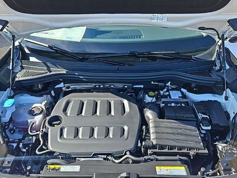 New 2026 Volkswagen Tiguan SE AWD/4WD image 10