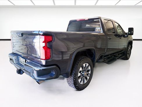 Used 2024 Chevrolet Silverado 2500 Custom w/ Custom Value Package AWD/4WD image 4