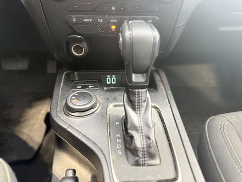 Used 2022 Ford Ranger XL w/ Equipment Group 101A High image 12