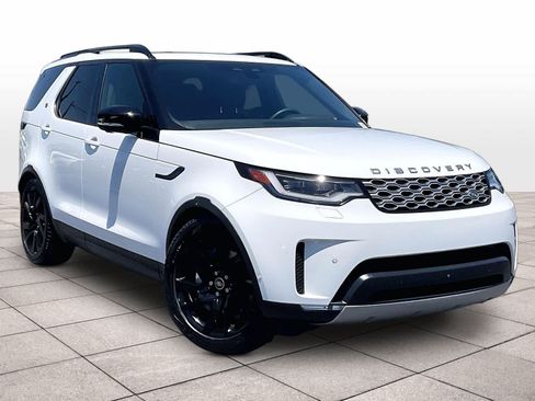 Used 2025 Land Rover Discovery S AWD/4WD image 2