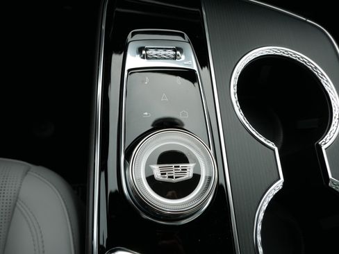 New 2026 Cadillac Lyriq Sport w/ LPO, Floor Liner Package image 27