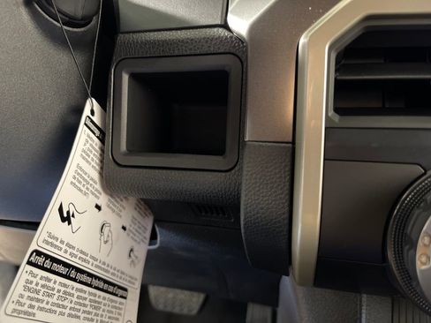 New 2026 Toyota Tacoma SR5 image 30