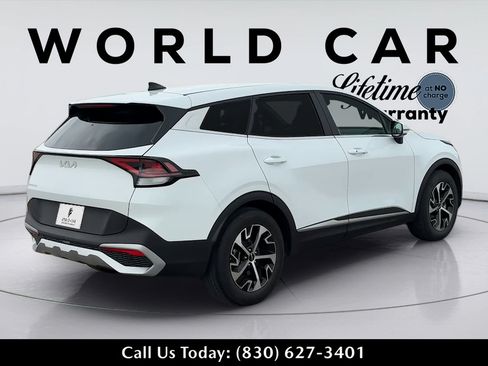 Used 2024 Kia Sportage EX FWD image 7