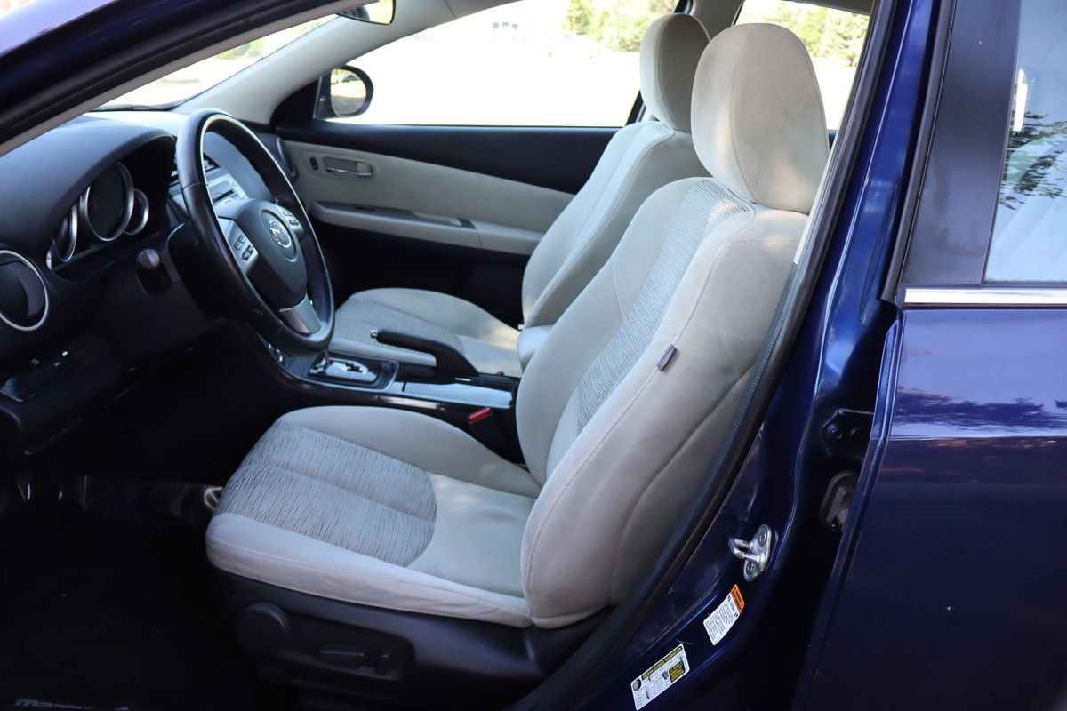 Used 2009 MAZDA MAZDA6 i Touring w/ Moonroof & Bose Pkg FWD image 19