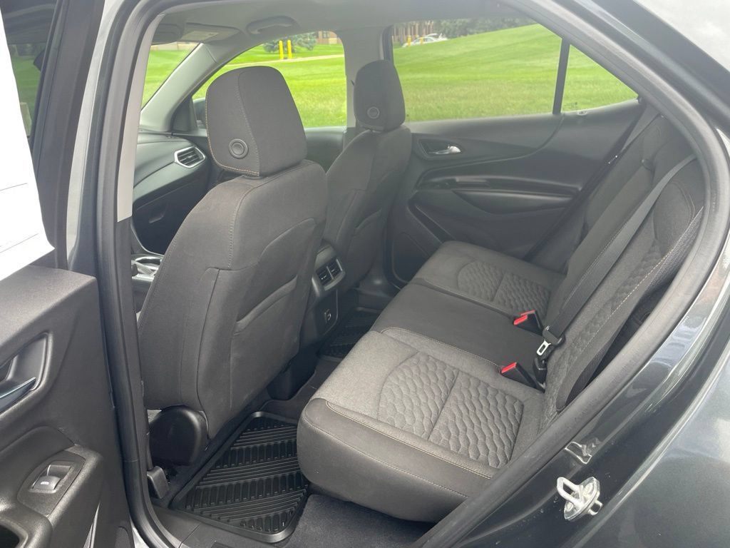 Used 2020 Chevrolet Equinox LT AWD/4WD image 15