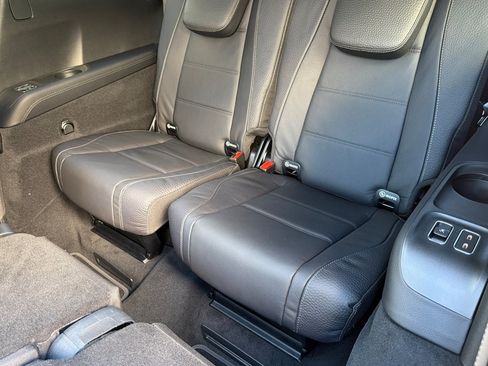 New 2026 Mercedes-Benz GLS 450 4MATIC image 14