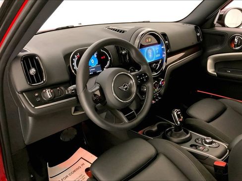 Used 2024 MINI Cooper Countryman S w/ Signature Upholstery Package AWD/4WD image 21