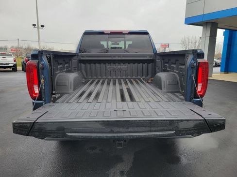 Certified 2022 GMC Sierra 1500 SLT w/ SLT Convenience Package image 11