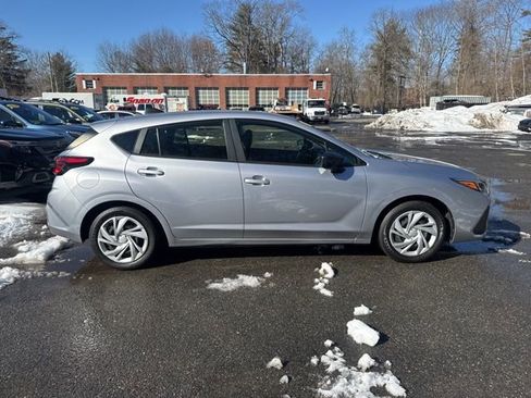 Used 2024 Subaru Impreza 2.0i image 2