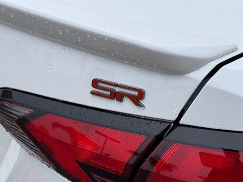 New 2025 Nissan Versa SR w/ Trunk Package image 8