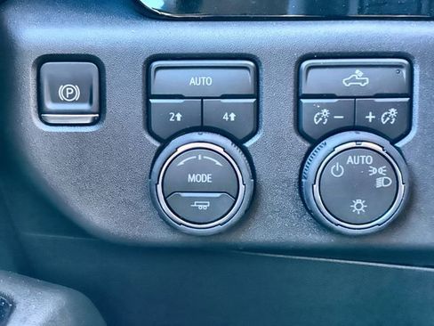 New 2026 Chevrolet Silverado 1500 LT w/ Max Trailering Package image 19