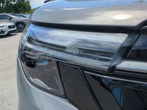 New 2026 Subaru Forester Touring AWD/4WD image 10