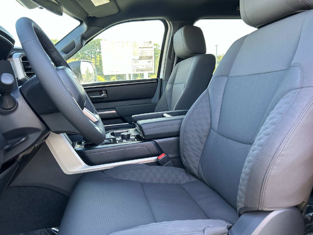 New 2026 Toyota Tundra SR5 w/ TRD Off-Road Package AWD/4WD image 28