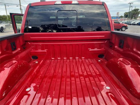 Used 2022 Ford F150 Platinum w/ Max Trailer Tow Package image 24