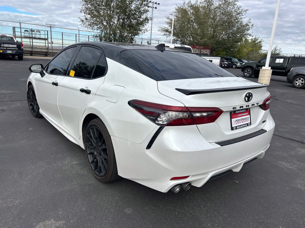 Used 2023 Toyota Camry XSE FWD image 11