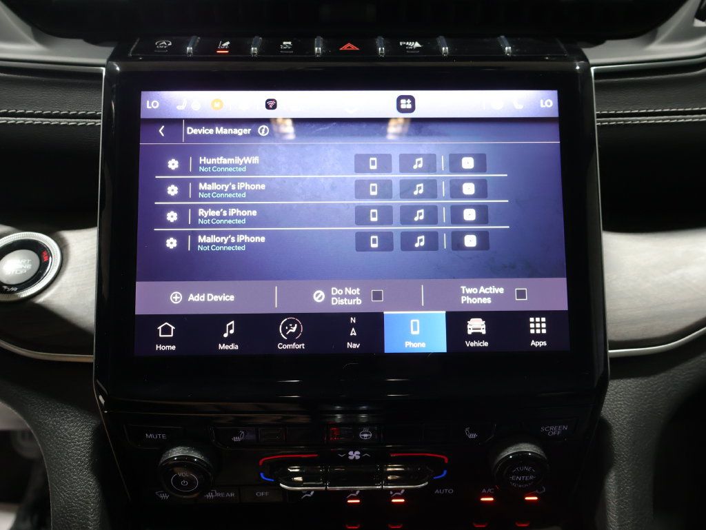 Certified 2022 Jeep Grand Cherokee L Limited AWD/4WD image 32