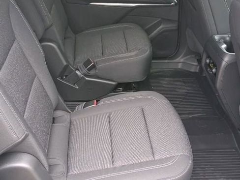 New 2026 Chevrolet Traverse LT w/ LPO, Floor Liner Package FWD image 17