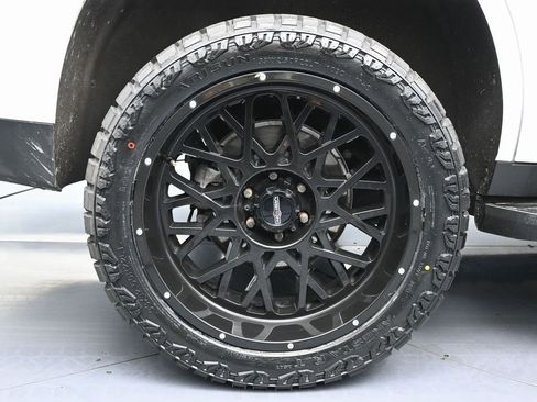 Used 2023 Chevrolet Tahoe RST w/ Luxury Package image 14