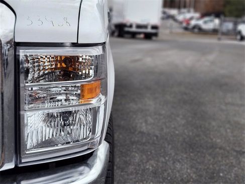 New 2026 Ford E-350 and Econoline 350 Super Duty w/ Power Equipment Group image 10