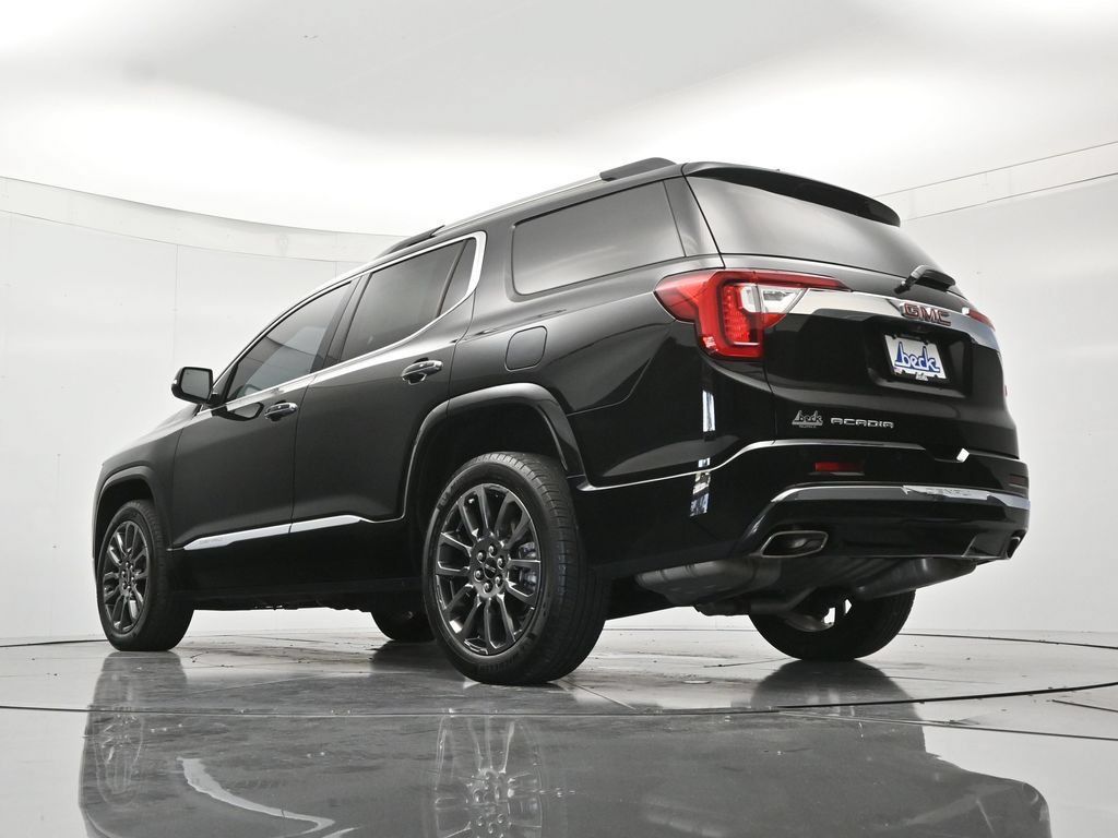 Certified 2023 GMC Acadia Denali w/ Black Diamond Edition FWD image 46