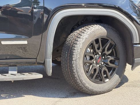 Used 2022 GMC Sierra 1500 Elevation AWD/4WD image 5