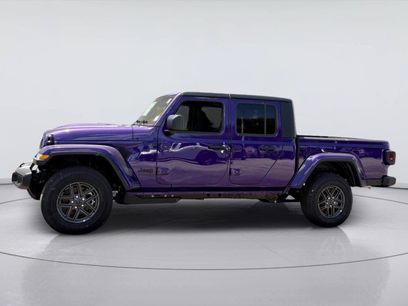 New 2026 Jeep Gladiator Sport