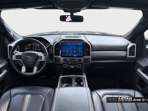 Used 2022 Ford F450 Platinum AWD/4WD image 9