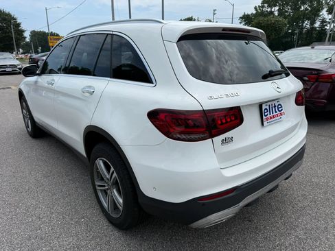 Used 2021 Mercedes-Benz GLC 300 4MATIC image 5