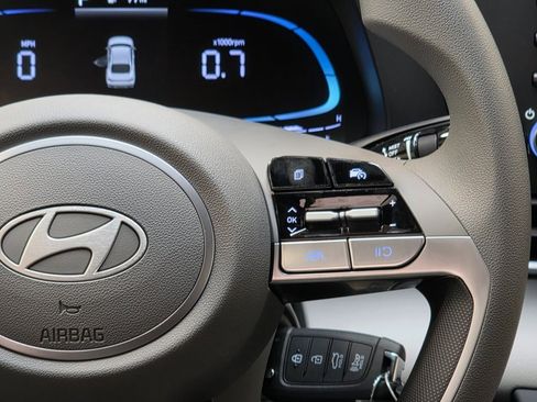 New 2026 Hyundai Elantra SE image 20