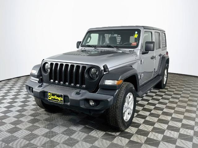 Used 2021 Jeep Wrangler Unlimited Sport AWD/4WD image 3