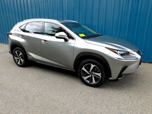 Used 2020 Lexus NX 300h AWD w/ Premium Package image 7