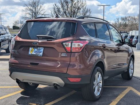 Used 2018 Ford Escape SEL AWD/4WD image 3