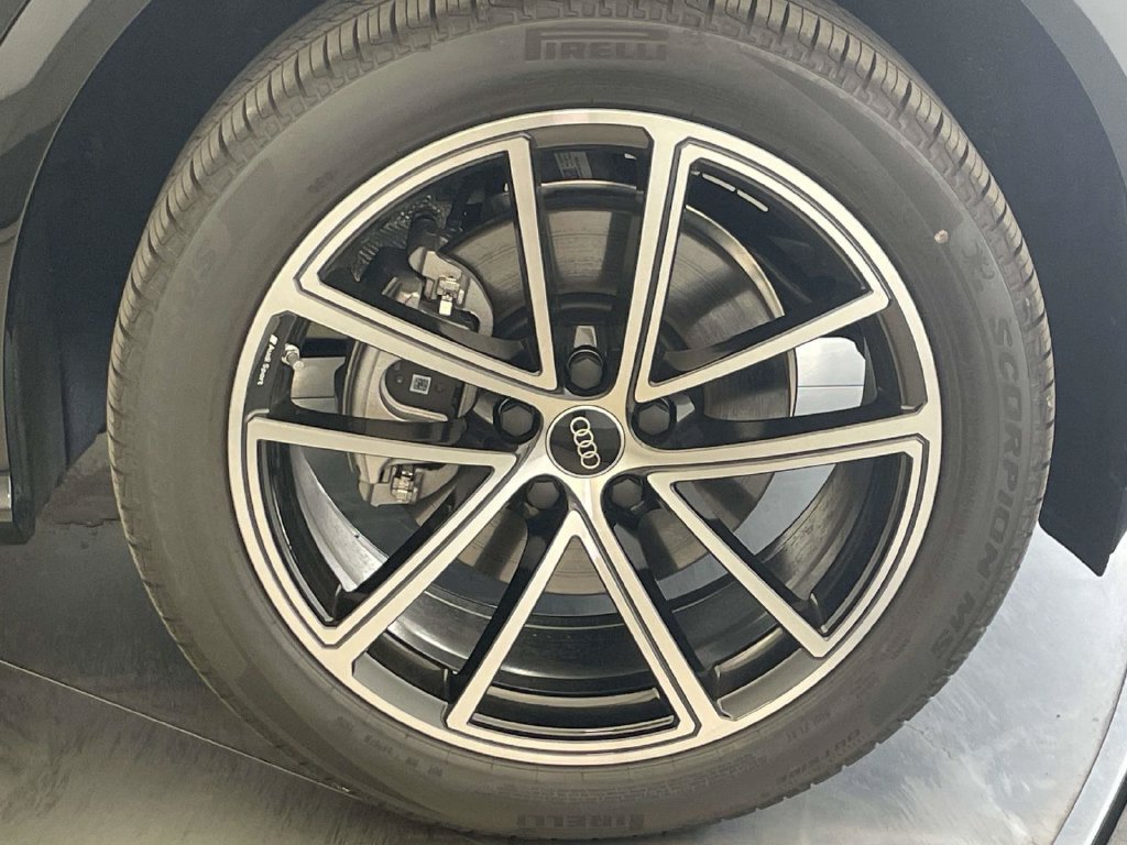 New 2026 Audi Q5 Premium Plus AWD/4WD image 14
