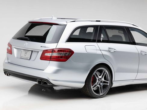 Used 2012 Mercedes-Benz E 63 AMG Wagon image 31