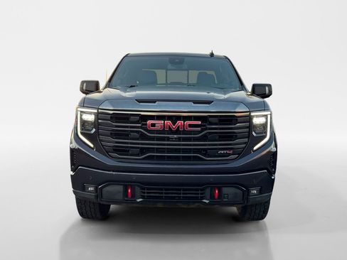 Used 2023 GMC Sierra 1500 AT4 w/ AT4 Preferred Package image 9