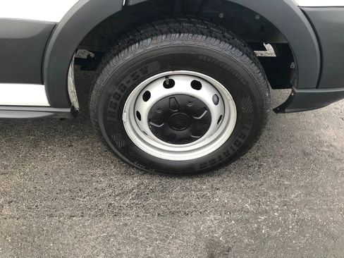 Used 2016 Ford Transit 350 XL image 36