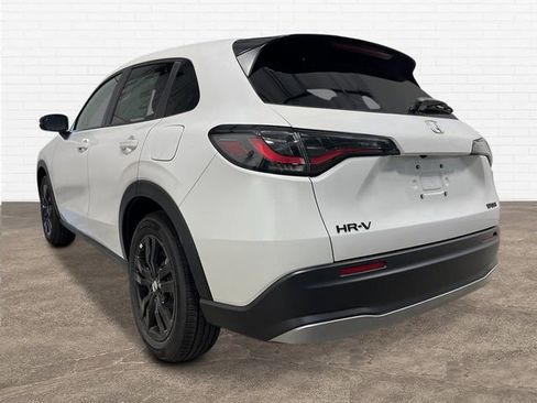New 2026 Honda HR-V Sport image 4