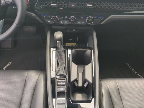 Used 2024 Honda Accord Touring image 16