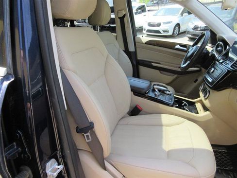 Used 2017 Mercedes-Benz GLE 350 4MATIC w/ Premium 1 Package image 35