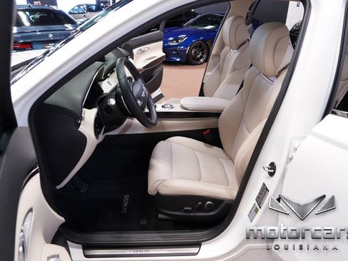 Used 2022 Genesis GV70 2.5T image 26