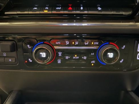 Used 2024 Chevrolet Silverado 1500 LT Trail Boss w/ Convenience Package II image 21