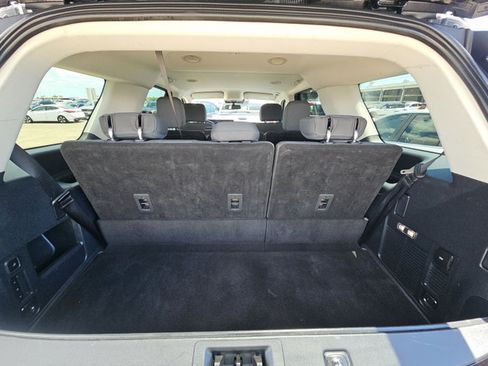 Used 2025 Ford Expedition Active RWD image 5