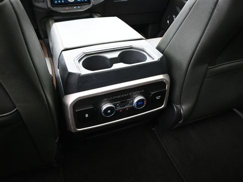 Used 2022 Ford Expedition Timberline image 27