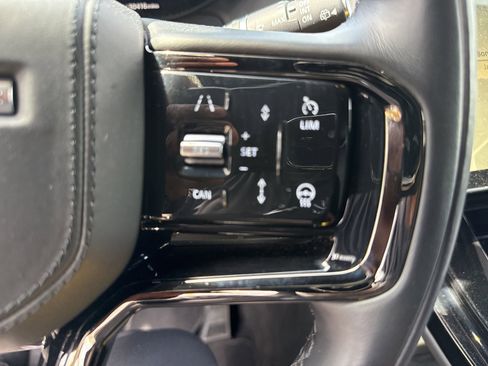 Used 2024 Land Rover Range Rover Sport Dynamic SE AWD/4WD image 13