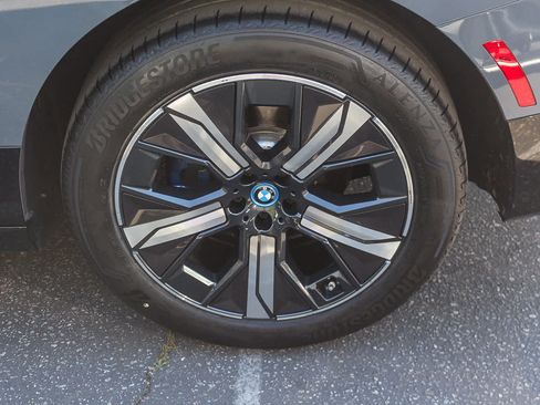 Certified 2023 BMW iX xDrive50 w/ Sport Package AWD/4WD image 8
