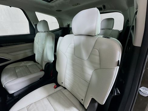 Used 2024 Kia Telluride SX Prestige image 26