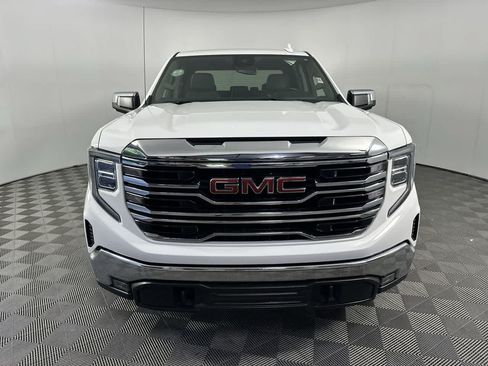 Used 2024 GMC Sierra 1500 SLT RWD image 2